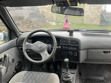 Авто Renault 19 1995 № 8388587