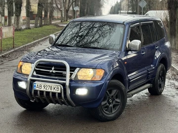 Авто Mitsubishi Pajero 2001 № 8388706