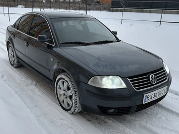 Авто Volkswagen Passat Sedan 2002 № 8388922