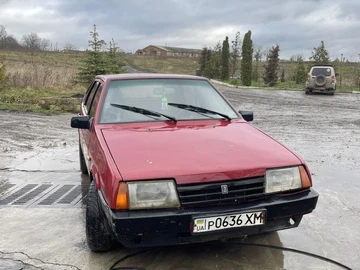 Авто ВАЗ 2109 2000 № 8388951