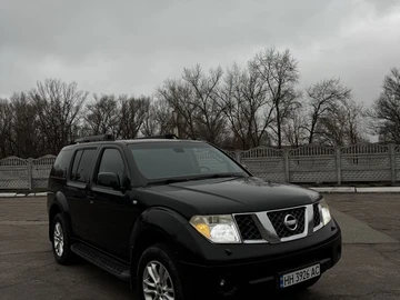 Авто Nissan Pathfinder 2005 № 8389004