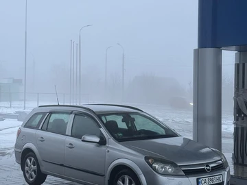 Авто Opel Astra 2004 № 8389005