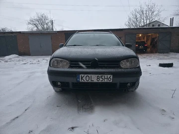 Авто Volkswagen Golf 2002 № 8389010