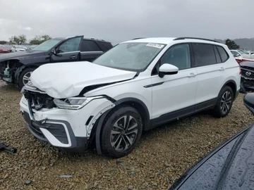 Авто Volkswagen Tiguan 2023 № 8389081