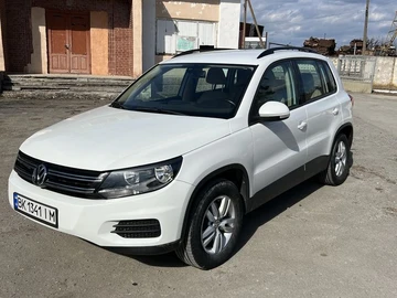Авто Volkswagen Tiguan 2015 № 8389092
