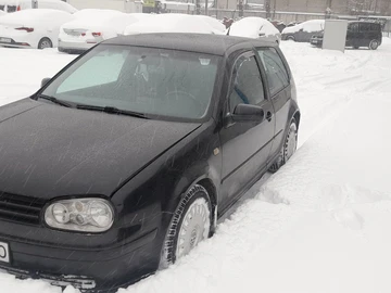 Авто Volkswagen Golf 1998 № 8389110