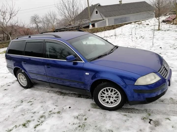 Авто Volkswagen Passat Variant 2001 № 8389116