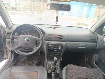 Авто Skoda Octavia 2002 № 8389163