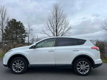 Авто Toyota Rav 4 2018 № 8389172