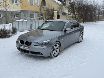 Авто BMW 5 Серия 2004 № 8389238