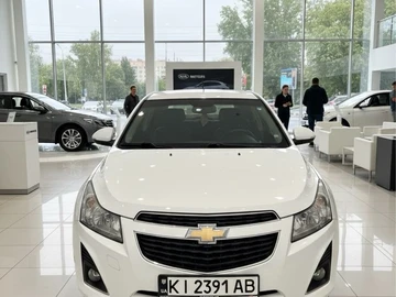 Авто Chevrolet Cruze 2014 № 8389241