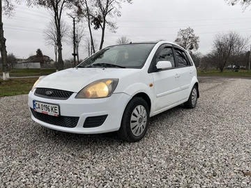 Авто Ford Fiesta 2008 № 8389299