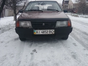 Авто ВАЗ 2109 2000 № 8389324