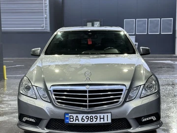 Авто Mercedes 220 2010 № 8389501