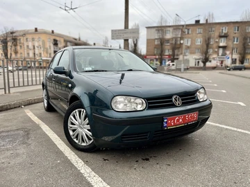Авто Volkswagen Golf 2001 № 8389518
