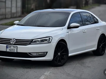 Авто Volkswagen Passat Sedan 2011 № 8389519