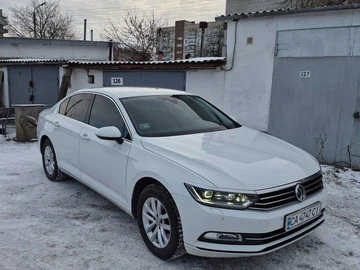 Авто Volkswagen Passat Sedan 2017 № 8389522