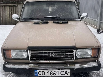 Авто ВАЗ 2107 1986 № 8389612