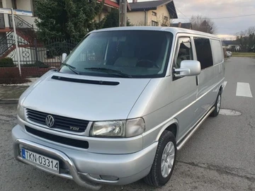 Авто Volkswagen Transporter 2005 № 8390020