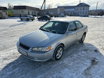 Авто Toyota Camry 2001 № 8390062