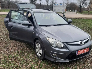Авто Hyundai I30 2011 № 8390073