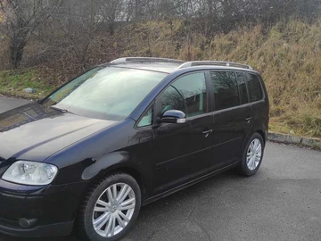 Авто Volkswagen Touran 2006 № 8390075