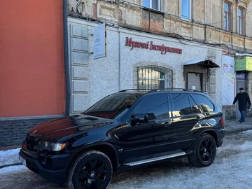 Авто BMW X5 2003 № 8390182