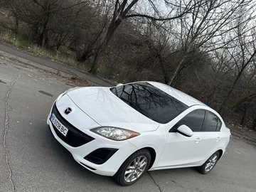 Авто Mazda 3 2011 № 8390204