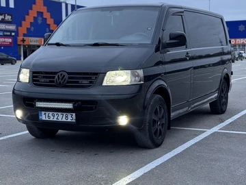 Авто Volkswagen Transporter 2008 № 8390240
