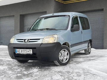 Авто Peugeot Partner 2006 № 8390245