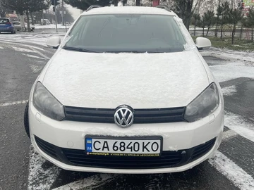 Авто Volkswagen Golf 2010 № 8390246