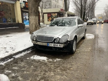 Авто Mercedes 240 2002 № 8390368