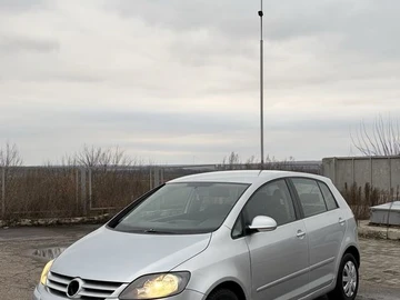 Авто Volkswagen Golf Plus 2006 № 8390652