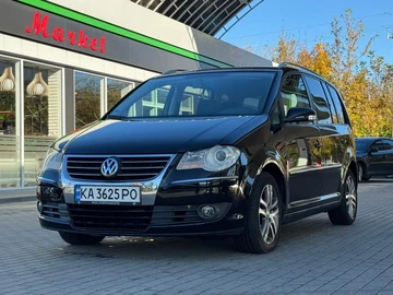 Авто Volkswagen Touran 2008 № 8390948