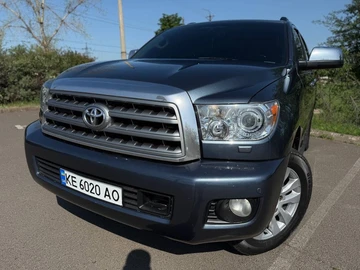 Авто Toyota Sequoia 2010 № 8391041