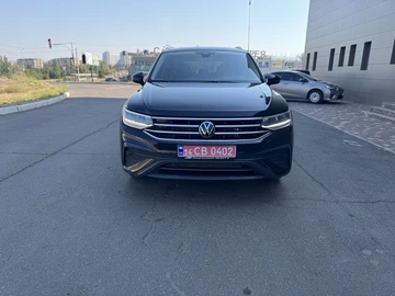 Авто Volkswagen Tiguan 2023 № 8391049
