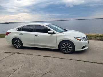 Авто Nissan Altima 2018 № 8391081