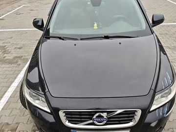 Авто Volvo V50 2011 № 8391786
