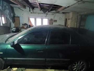 Авто Mitsubishi Carisma 2002 № 8391795