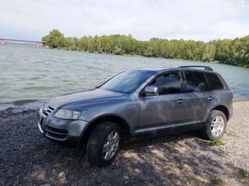 Авто Volkswagen Touareg 2003 № 8392001