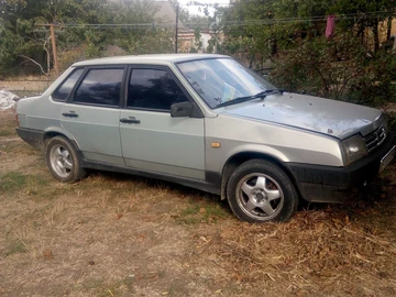 Авто ВАЗ 21099I 2000 № 8392330