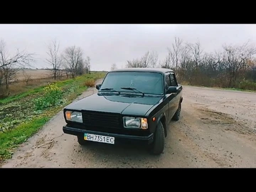 Авто ВАЗ 2107 1987 № 8392391