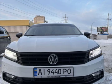 Авто Volkswagen Passat Sedan 2018 № 8392406