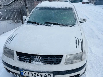 Авто Volkswagen Passat Variant 1997 № 8392795