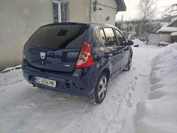 Авто Dacia Sandero 2009 № 8393065