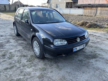 Авто Volkswagen Golf 2002 № 8393087