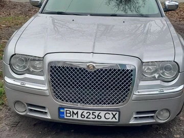 Авто Chrysler 300C 2005 № 8393170