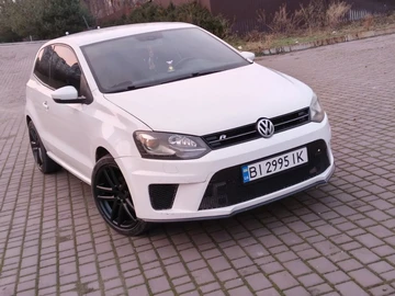 Авто Volkswagen Polo 2014 № 8393201