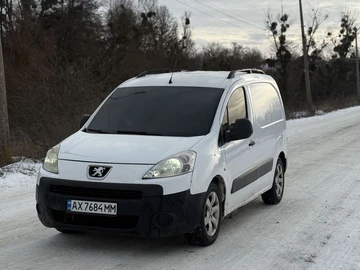 Авто Peugeot Partner 2008 № 8393440