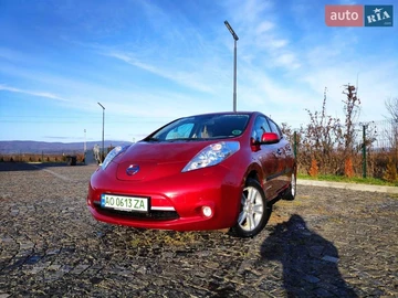 Авто Nissan Leaf 2012 № 8393544